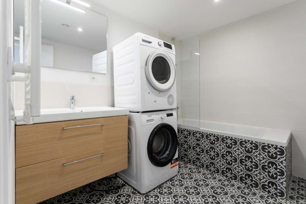 Grand T4 Avec 3Sdb - Quartier Joliette - Ideal Familles Et Groupes Marseille Eksteriør billede