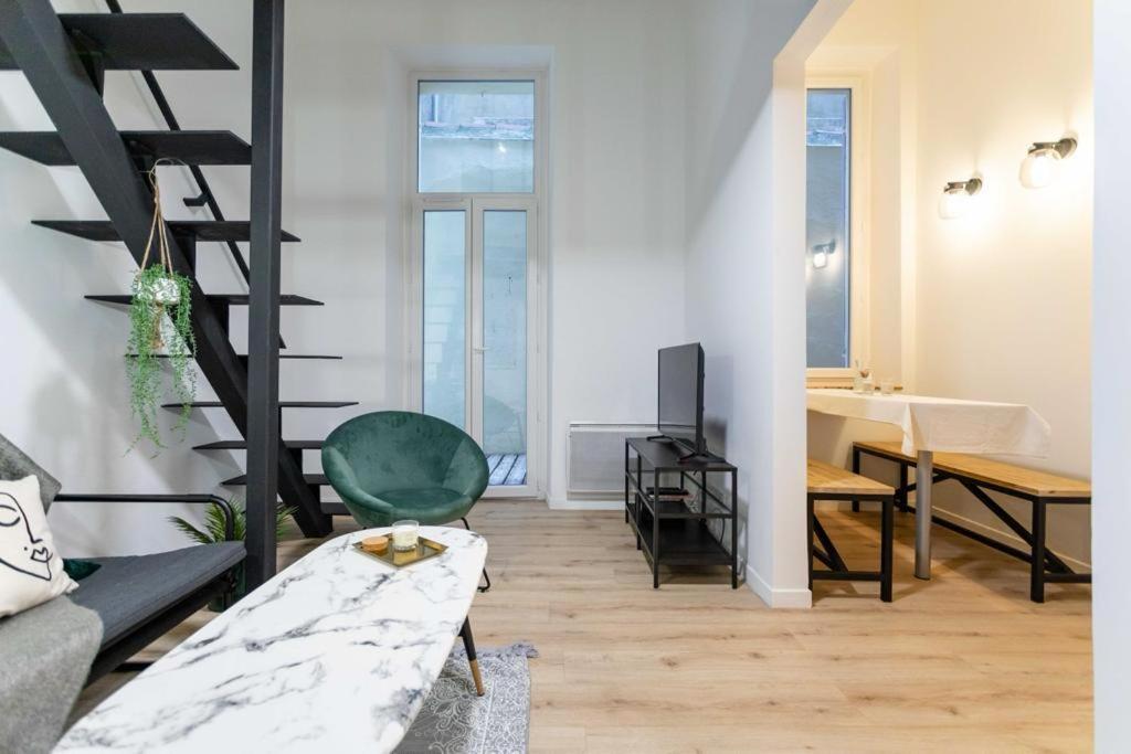 Grand T4 Avec 3Sdb - Quartier Joliette - Ideal Familles Et Groupes Marseille Eksteriør billede
